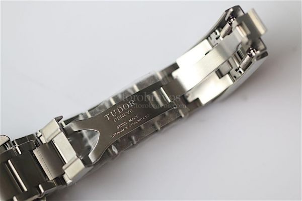 Tudor Pelagos Titanium Blue Bracelet From KW/V6F A2824