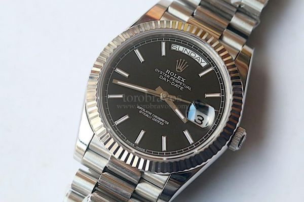 Rolex Day-Date Oyster Fluted Stick Markers Black Dial Bracelet BP A2813