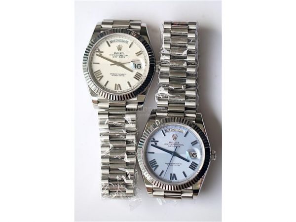 Rolex Day-Date Oyster Fluted Roman Markers Quadrant Dial Bracelet BP Swiss