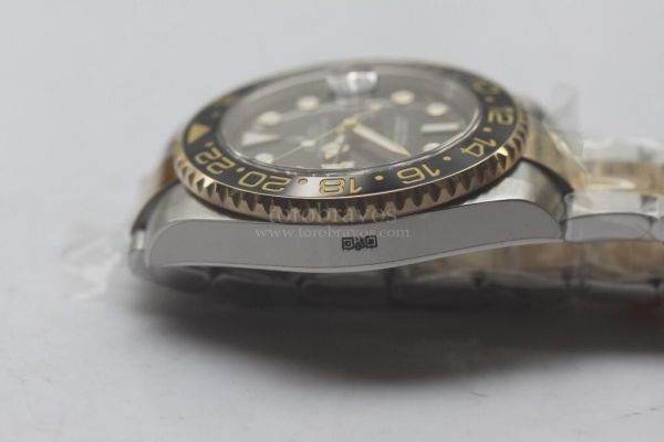 Rolex GMT-Master II 116713 LN YG Wrapped Bezel Black Dial Two Tone Bracelet Noob A3186 (Correct Hand Stack)